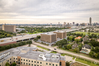 5909 West Loop, Bellaire, TX - aerial  map view