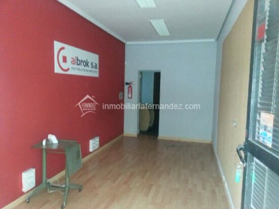 Retail in Cáceres, Cáceres for sale Building Photo- Image 1 of 4