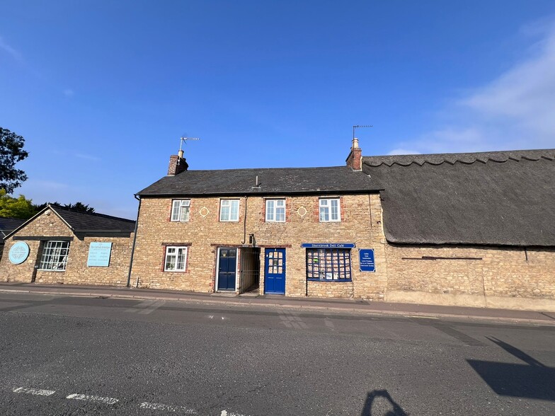 63-63a High St, Sharnbrook for sale - Primary Photo - Image 1 of 14