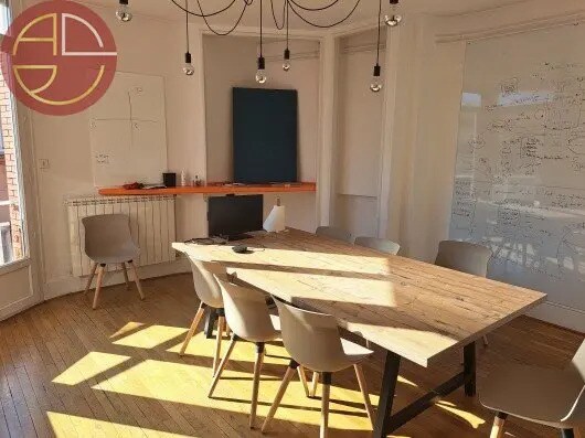 Office in Toulouse to rent Interior Photo- Image 1 of 6