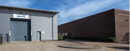 963-966 Weston Rd, Slough to rent Building Photo- Image 2 of 2