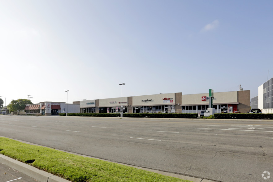 3730-3734 Sepulveda Blvd, Torrance, CA for rent - Primary Photo - Image 1 of 2