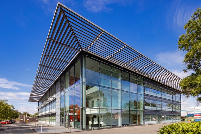 More details for Norreys Dr, Maidenhead - Office to Rent