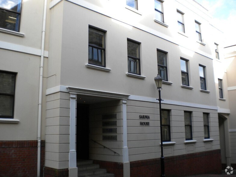 Le Truchot, Guernsey, GY1 1GR UK