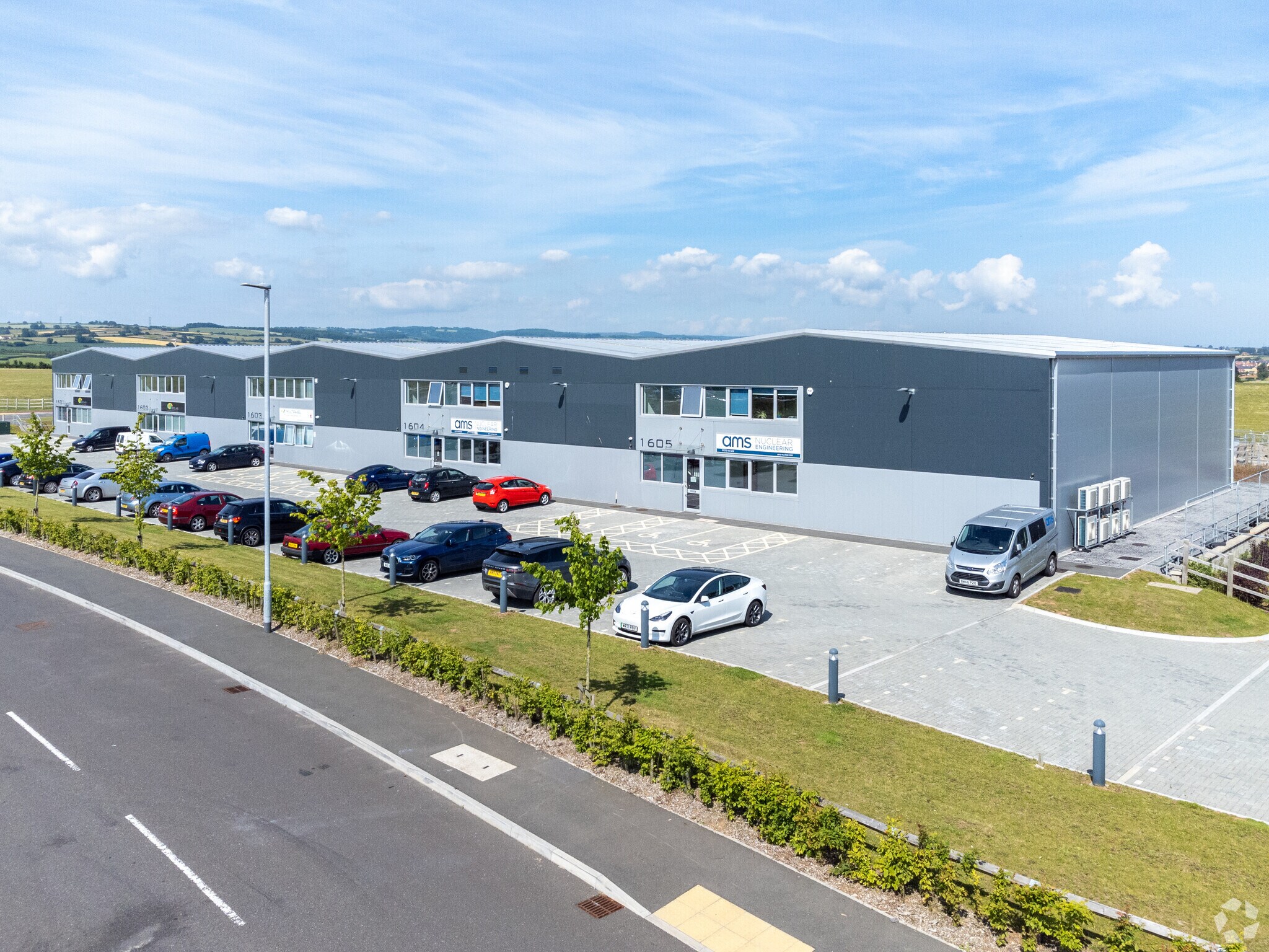 1601-1605 Bridgwater Gateway, North Petherton for sale Primary Photo- Image 1 of 1