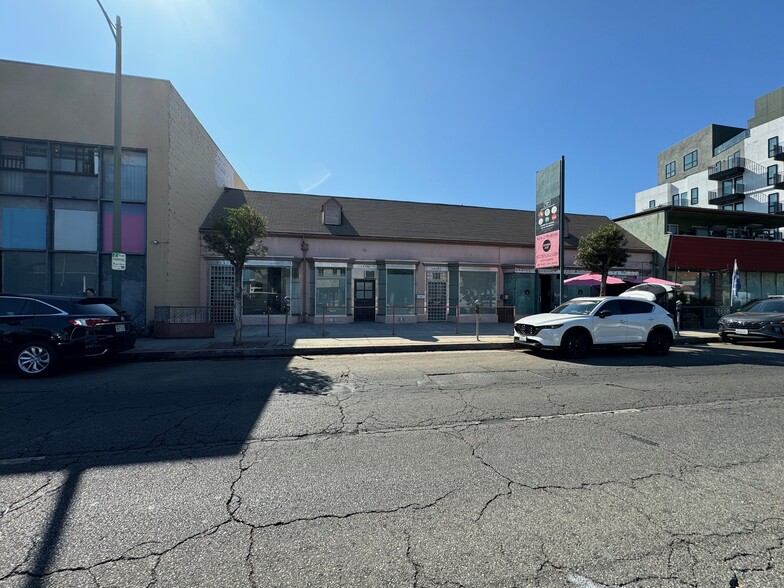 1437-1443 S Robertson Blvd, Los Angeles, CA for rent - Building Photo - Image 3 of 12