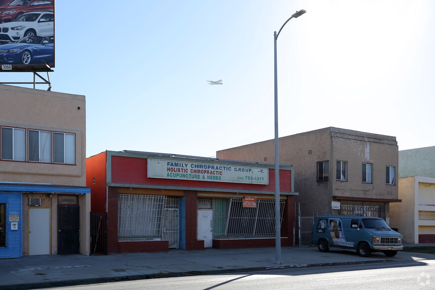 7406-7408 S Western Ave, Los Angeles, CA for rent - Building Photo - Image 2 of 15