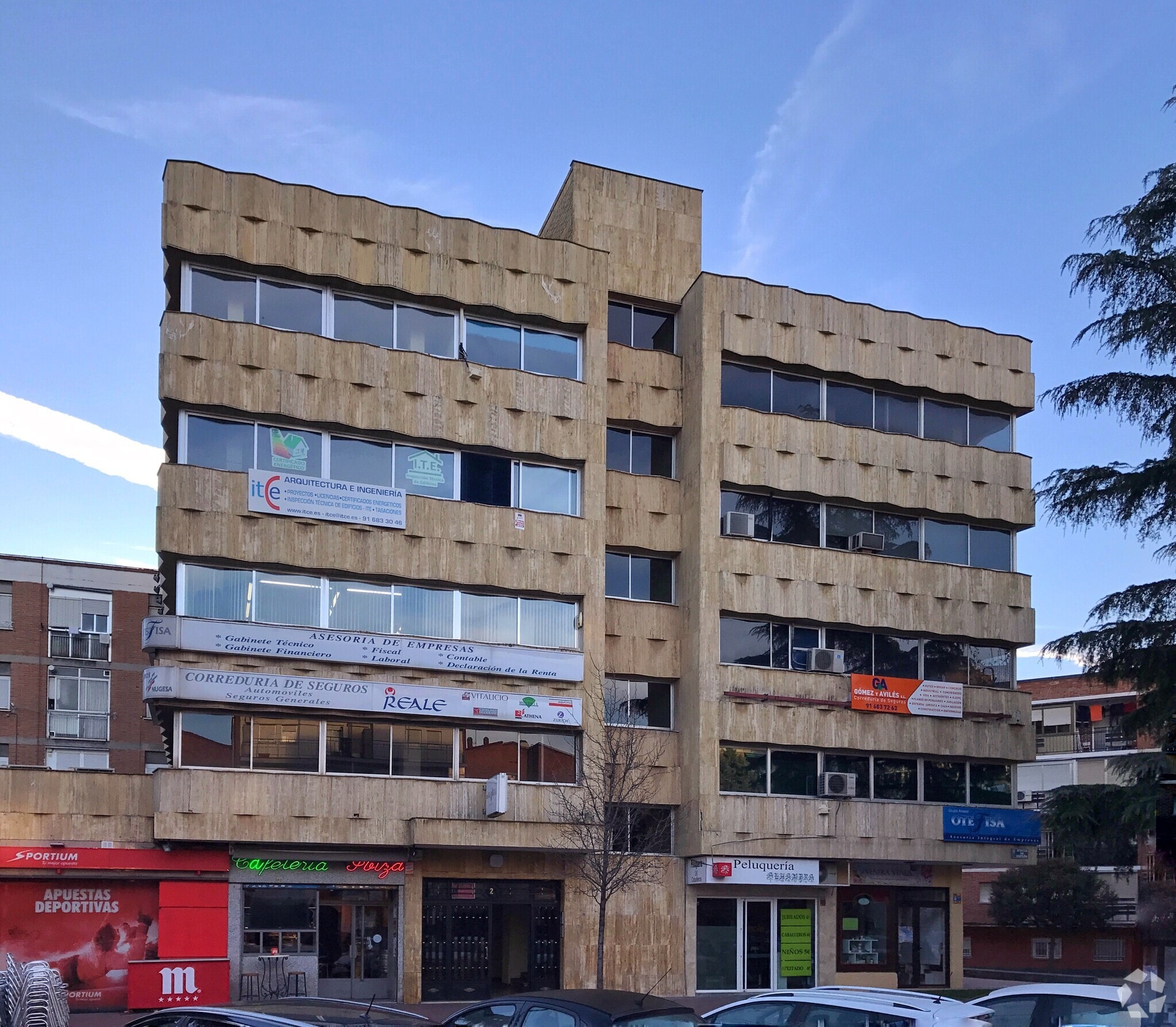 Office in Getafe, Madrid to rent Primary Photo- Image 1 of 6