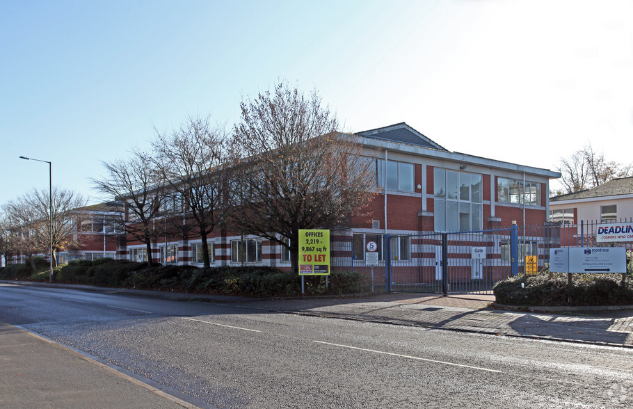 Lancaster Rd, High Wycombe for sale - Primary Photo - Image 1 of 1