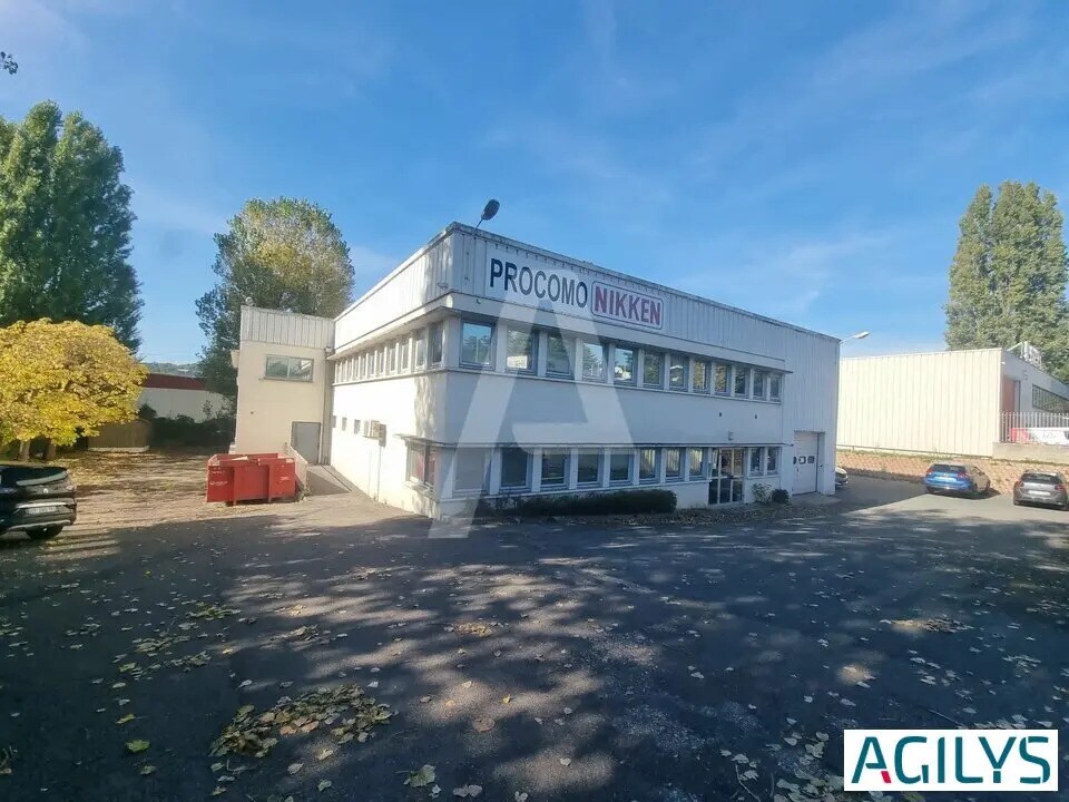 Light Industrial in Palaiseau for sale Building Photo- Image 1 of 9
