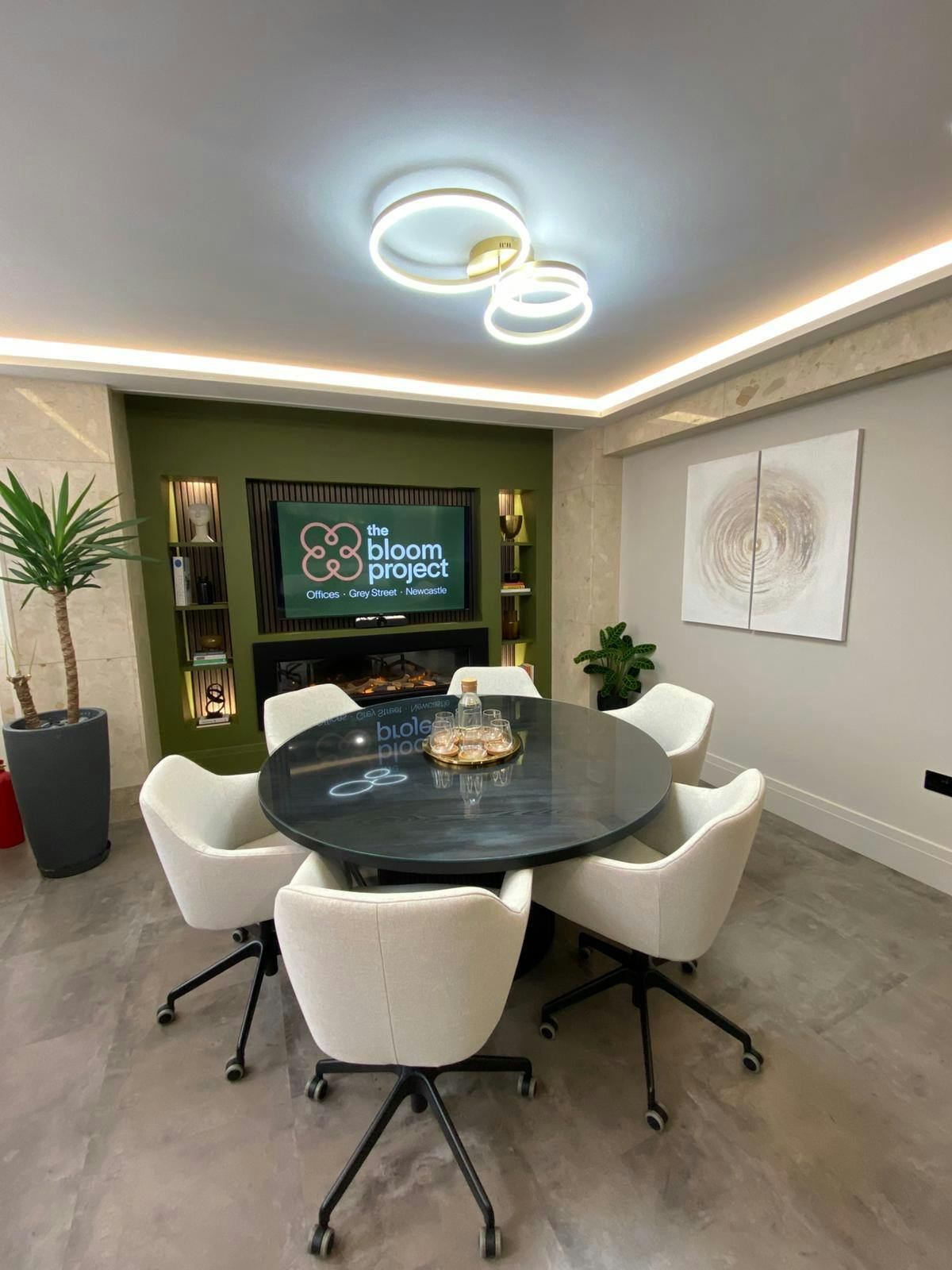 26-32 Grey St, Newcastle Upon Tyne to rent Building Photo- Image 1 of 5