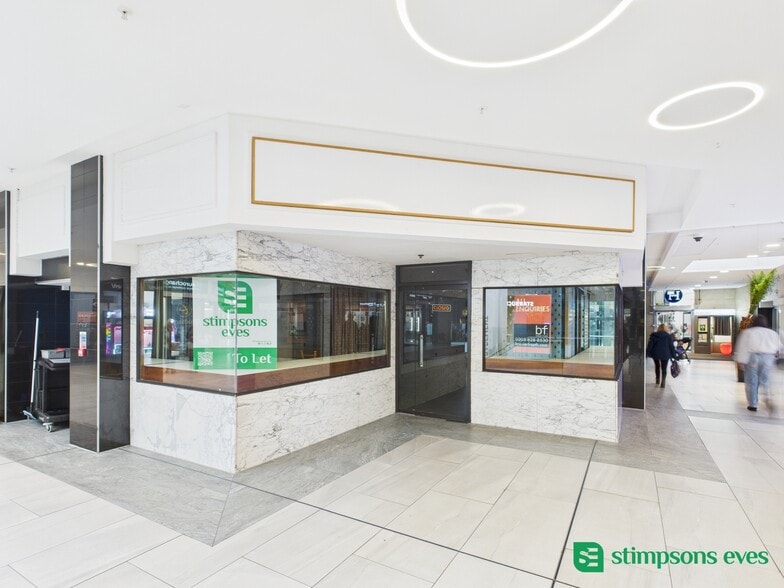 Horne Ln, Bedford to rent - Interior Photo - Image 1 of 33