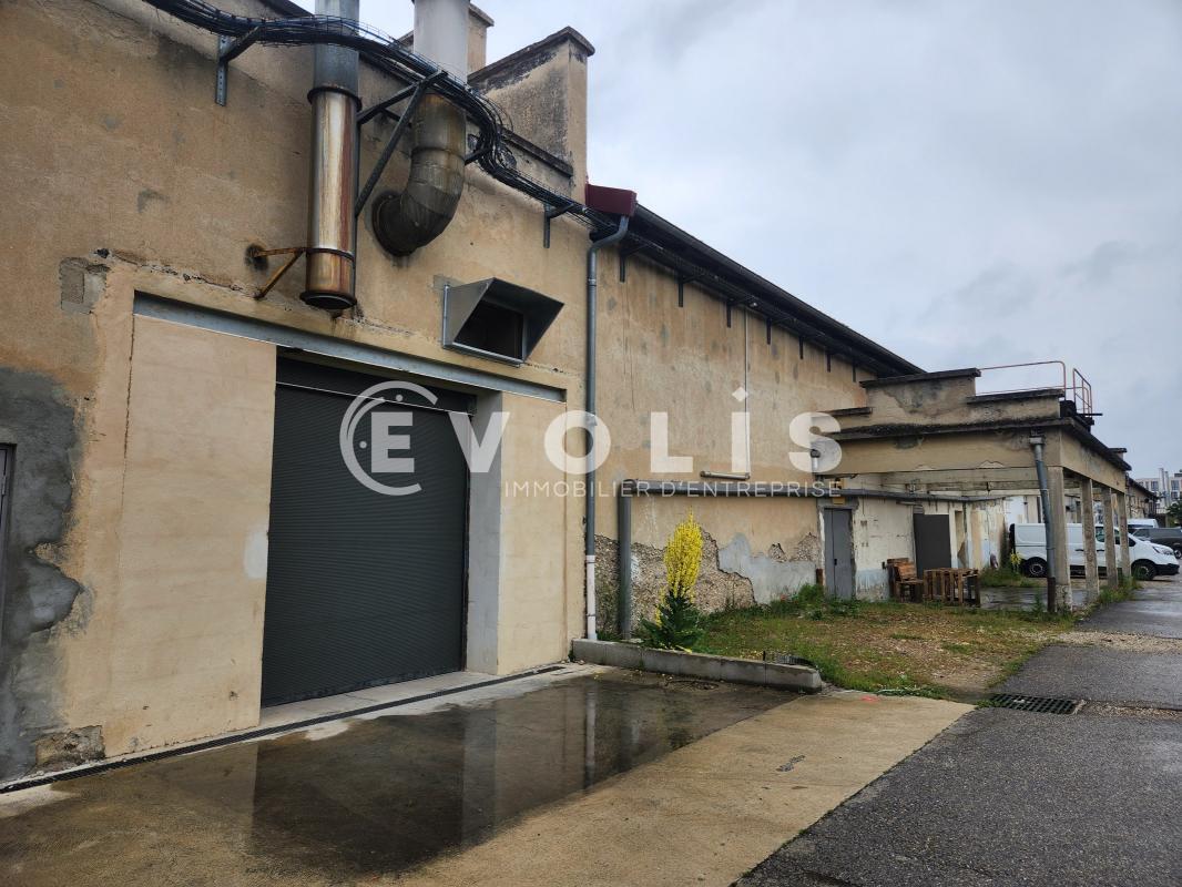 7 Rue Alfred De Musset, Villeurbanne to rent Building Photo- Image 1 of 13