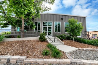 5660 Valmont Rd, Boulder, CO for rent Building Photo- Image 1 of 15