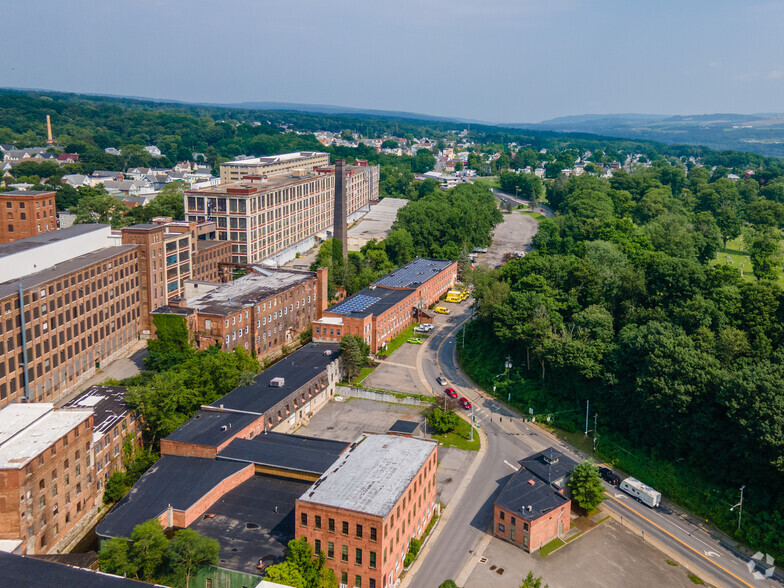 100-140 Church St, Amsterdam, NY for rent - Aerial - Image 3 of 3