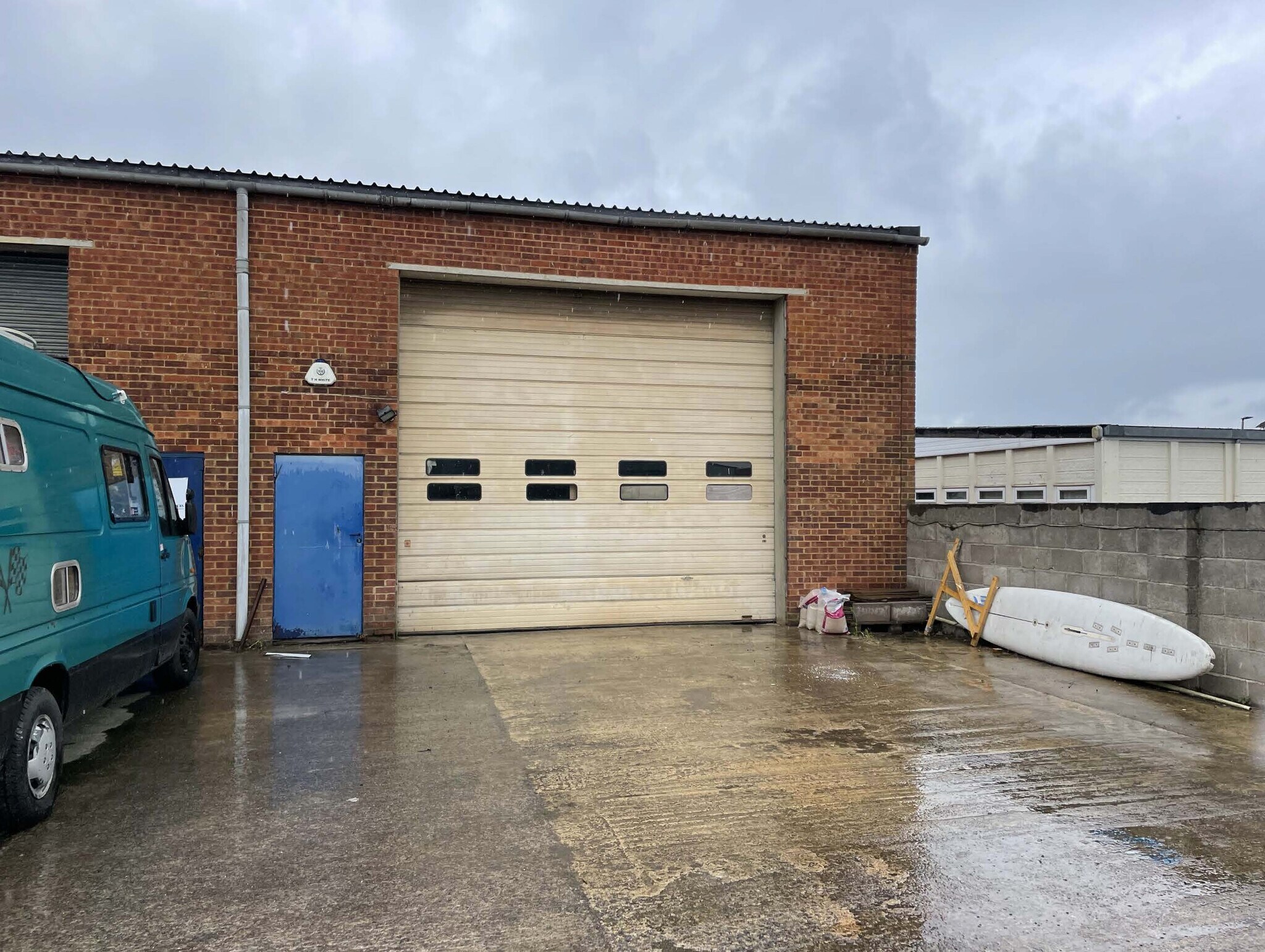 33-35 Lysander Rd, Melksham for sale Building Photo- Image 1 of 1