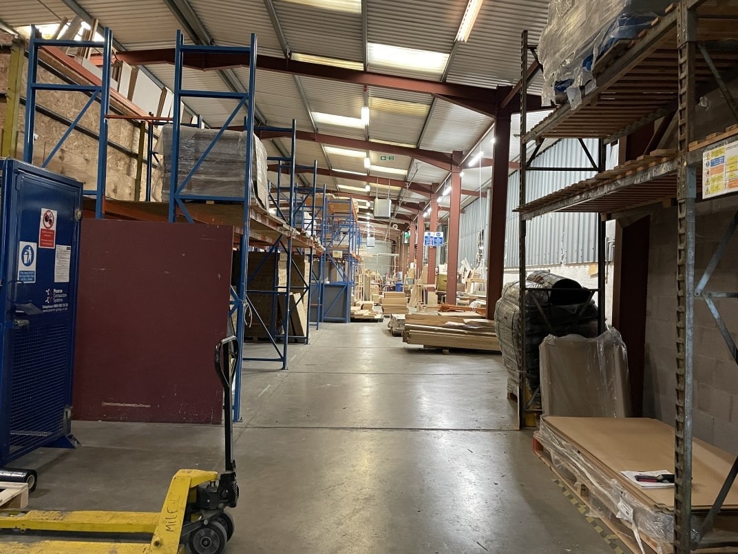 Canal Rd, Trowbridge to rent Interior Photo- Image 1 of 4