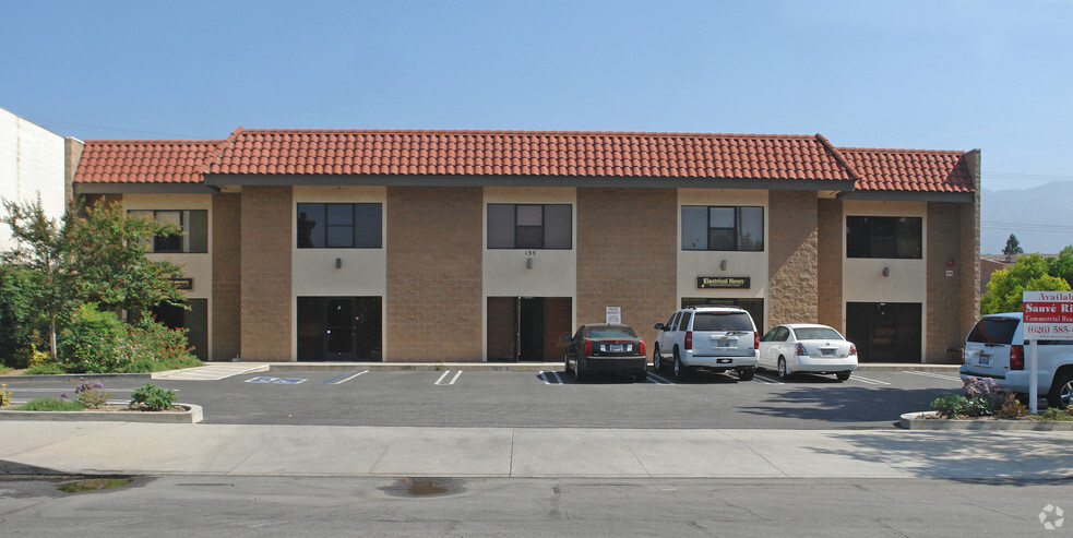 135-139 La Porte St, Arcadia, CA for rent - Building Photo - Image 3 of 6