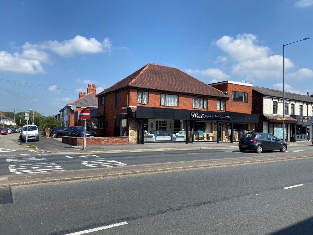 454-456 Blackpool Rd, Preston for sale Primary Photo- Image 1 of 1