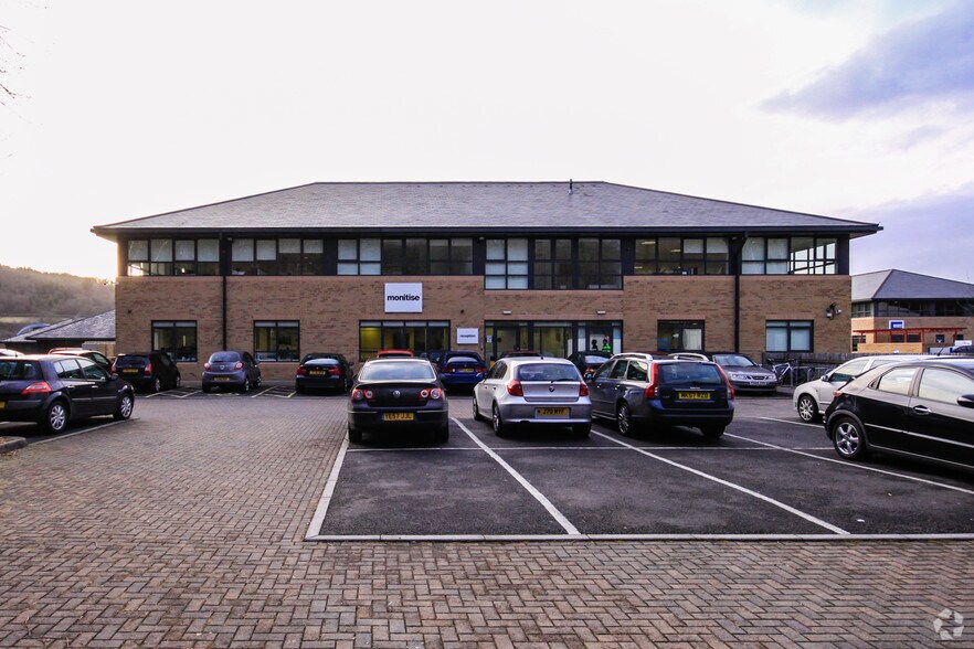 Cefn Coed, Cardiff for sale - Primary Photo - Image 1 of 1