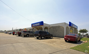 1900 Garth Rd, Baytown, TX for rent Primary Photo- Image 1 of 6