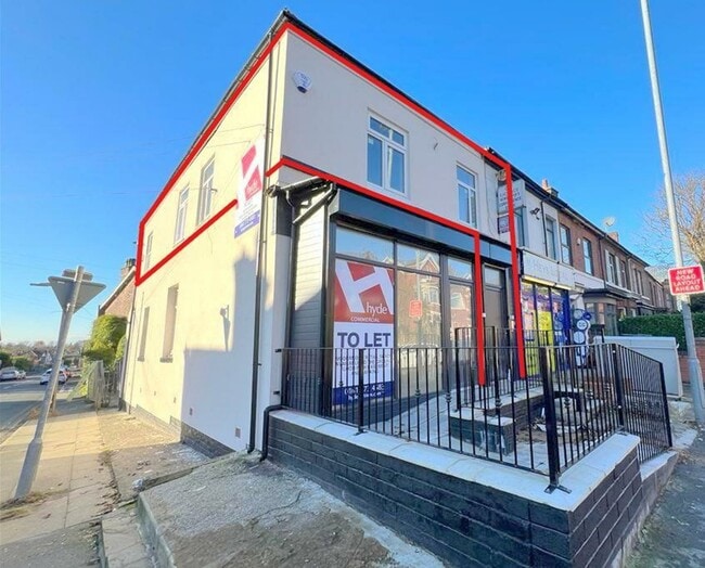 More details for 363 Bury Old Rd, Manchester - Office to Rent