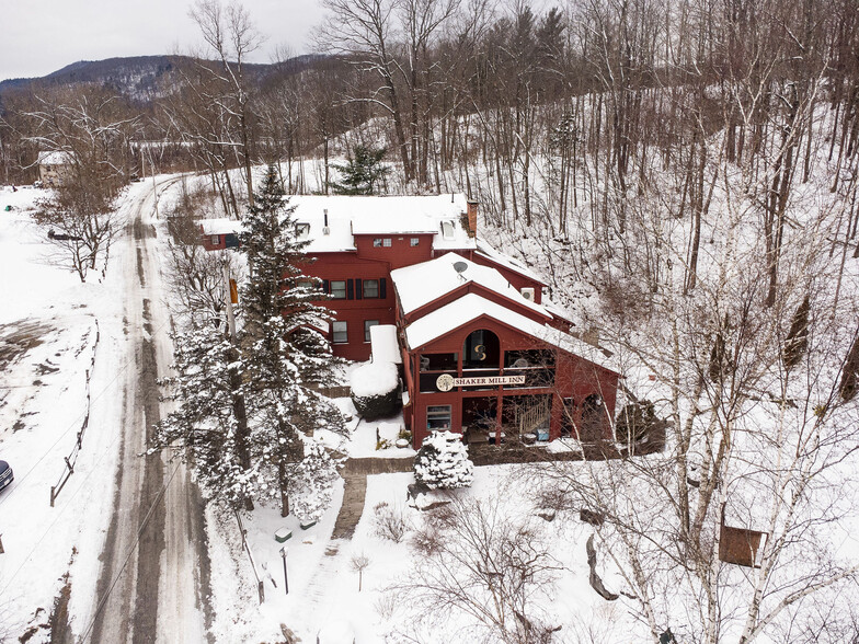 2 Oak St, West Stockbridge, MA for sale - Building Photo - Image 2 of 54