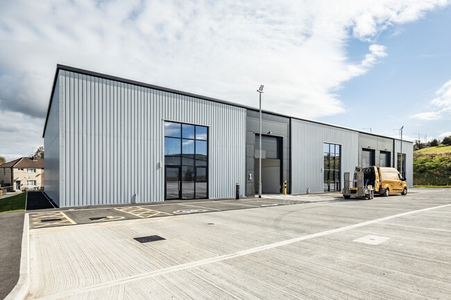 More details for 271 Rossendale Rd, Burnley - Industrial to Rent