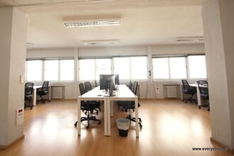 Office in Madrid, Madrid to rent Interior Photo- Image 2 of 17