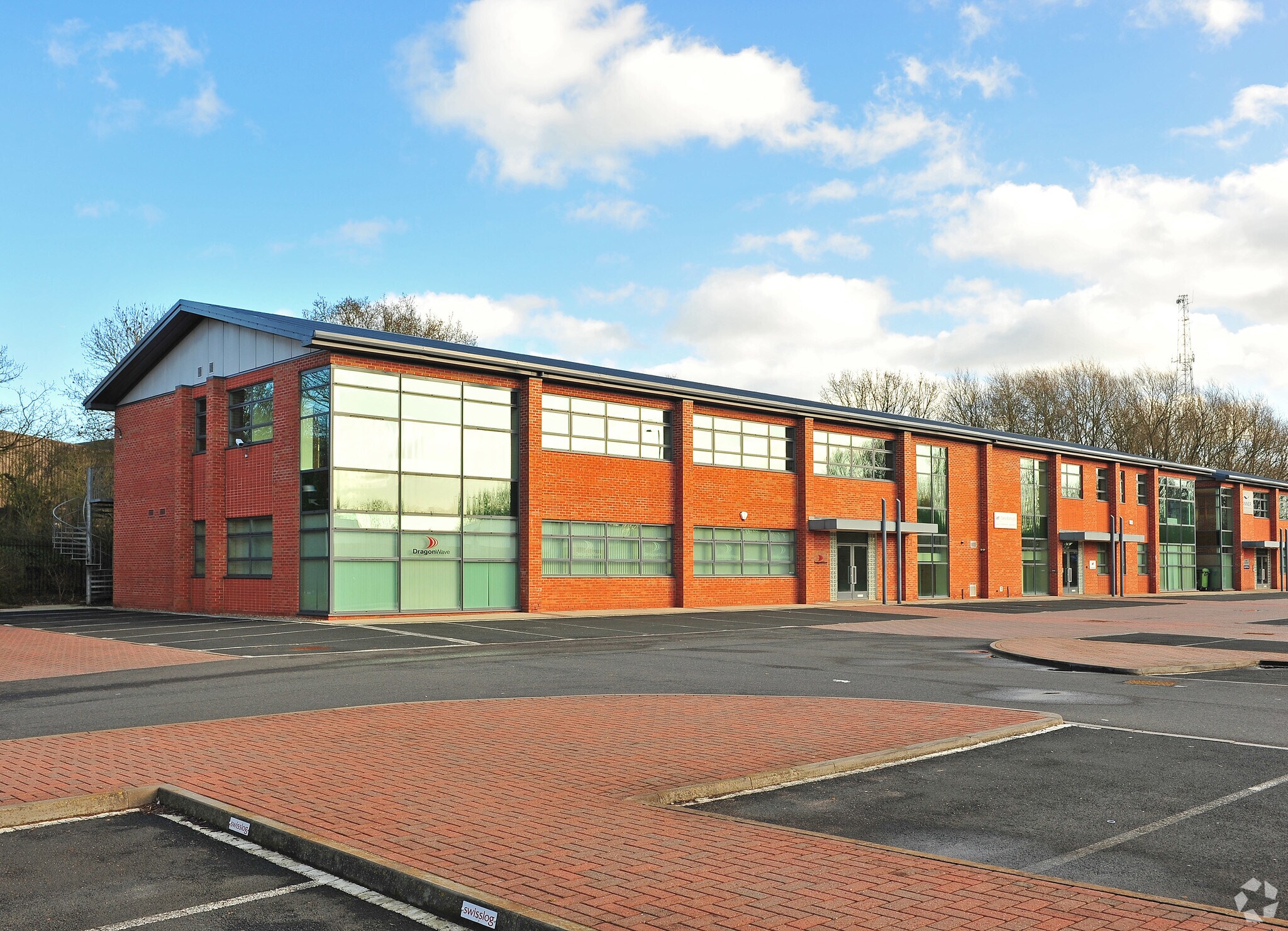 3-4 Moons Moat Dr, Redditch for sale Primary Photo- Image 1 of 1