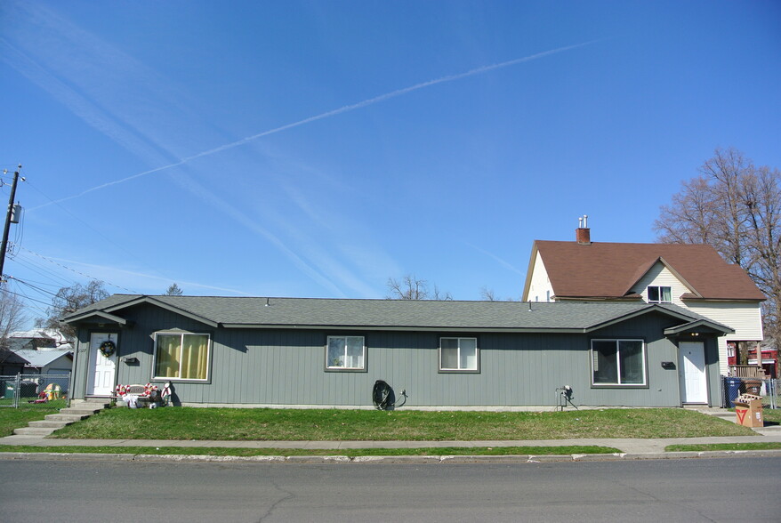 1027 N Elm St, Spokane, WA for sale - Primary Photo - Image 1 of 9