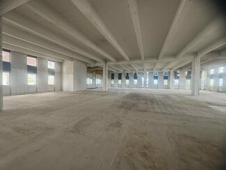 More details for 14 Rue De Villeneuve, Rungis - Light Industrial to Rent