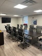 1 Sheakley Way, Cincinnati, OH to rent Interior Photo- Image 2 of 2