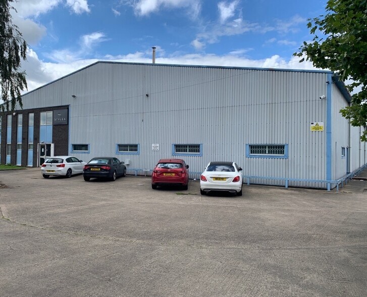 2 Atkinsons Way, Scunthorpe for sale - Primary Photo - Image 1 of 1