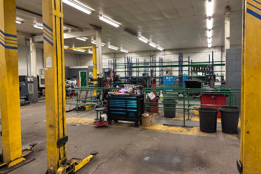 Pant Industrial Est, Merthyr Tydfil for sale - Interior Photo - Image 2 of 2