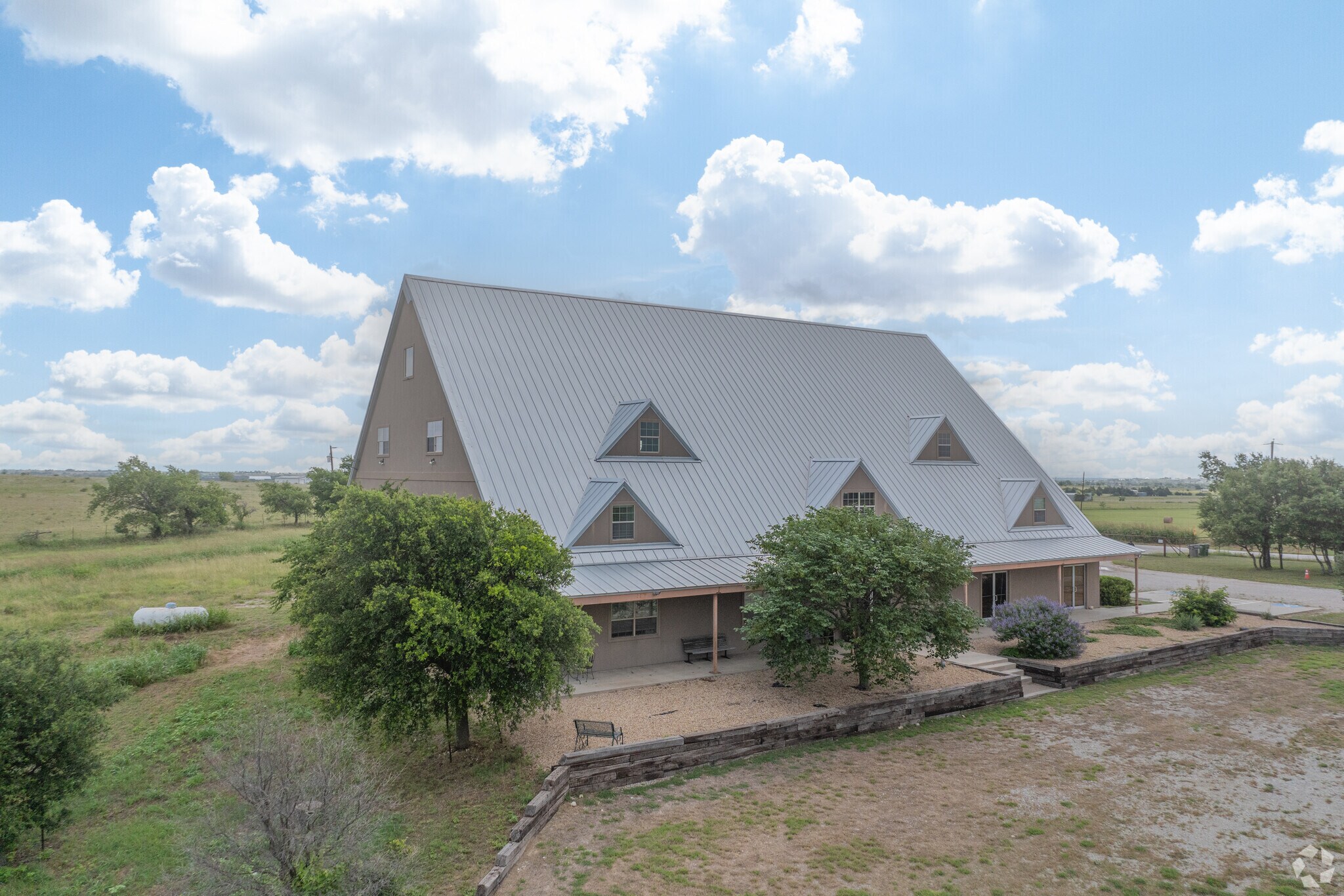 2502 County Road 4421, Rhome, TX to rent Building Photo- Image 1 of 22