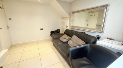 119-121 Lord St, Fleetwood to rent Interior Photo- Image 2 of 2