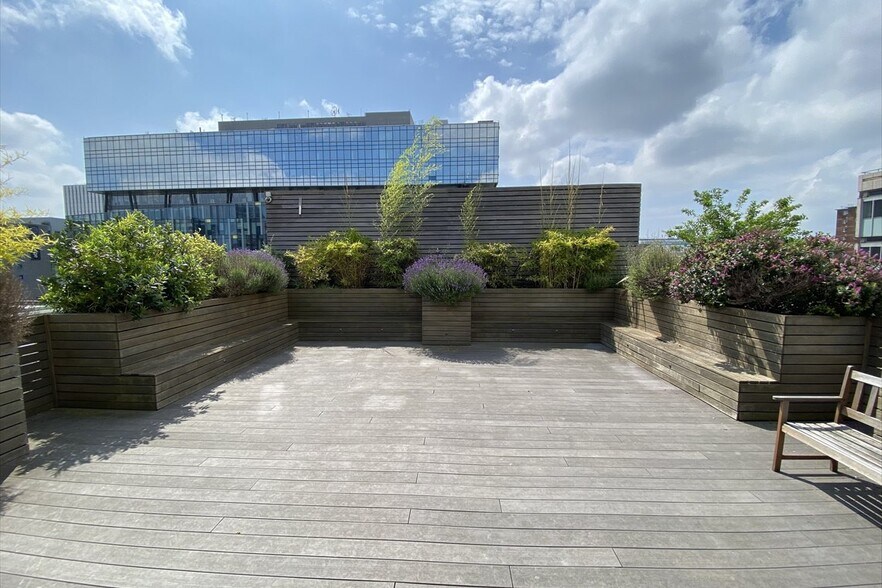 203-208 Blackfriars Rd, London to rent - Building Photo - Image 2 of 16