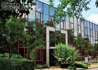 More details for Mixed-use to Rent