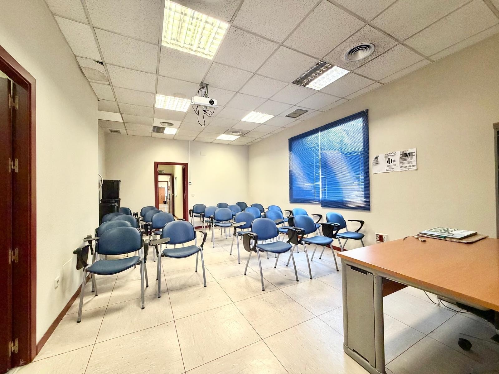 Retail in Móstoles, Madrid to rent Building Photo- Image 1 of 4