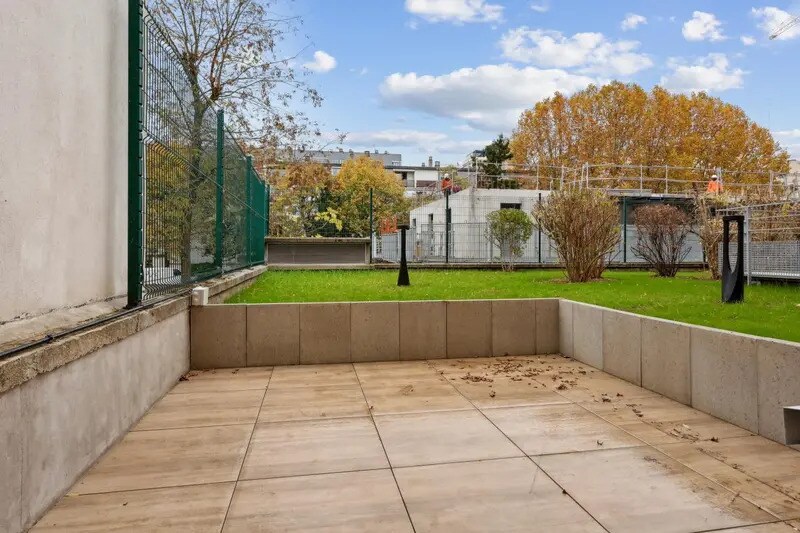 Office in Boulogne-Billancourt to rent - Building Photo - Image 2 of 14