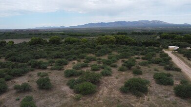 S Witts End & Highway 80, Saint David, AZ - aerial  map view