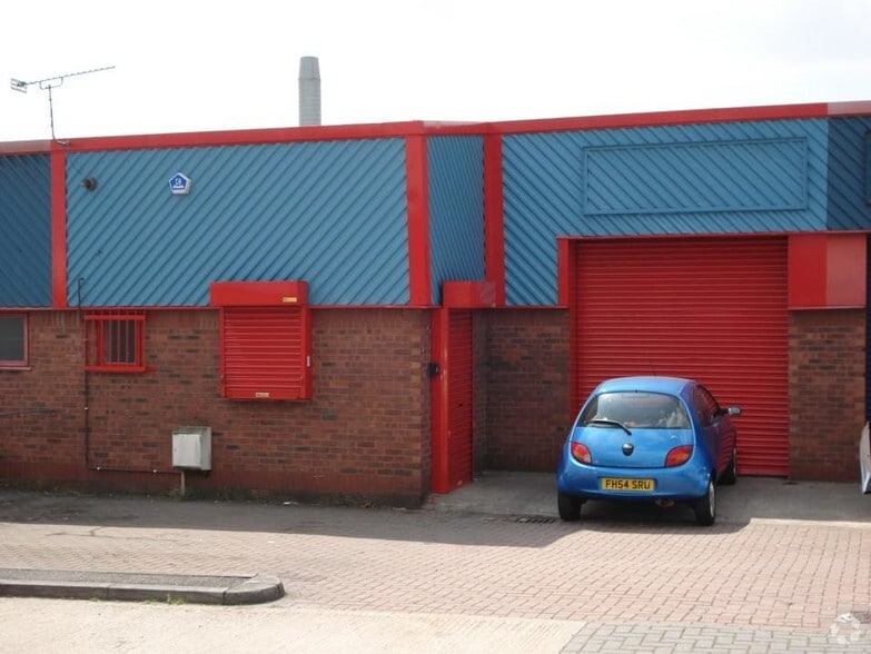 Hillside Ct, Rotherham to rent - Primary Photo - Image 1 of 1