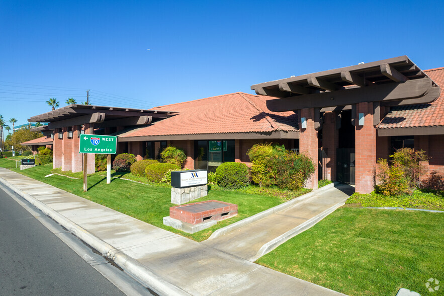 164 W Hospitality Ln, San Bernardino, CA for sale - Primary Photo - Image 1 of 1