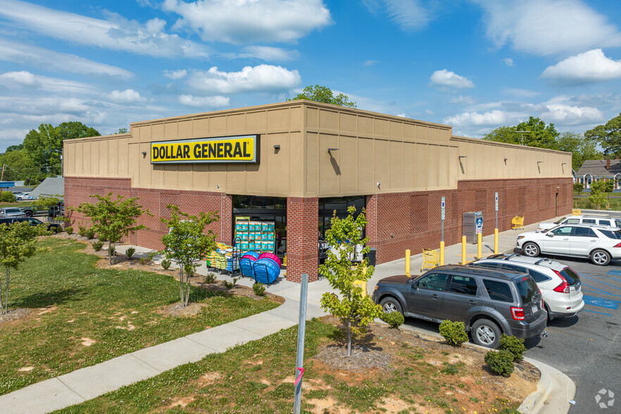 615 S Fayetteville St, Asheboro, NC for sale - Primary Photo - Image 1 of 1