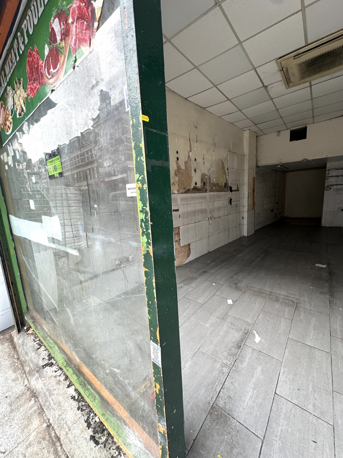 172-176 Kilburn High Rd, London to rent Building Photo- Image 1 of 7