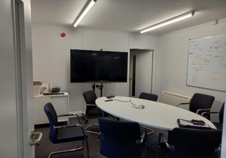 Moulton Rd, Holcot to rent Interior Photo- Image 1 of 3