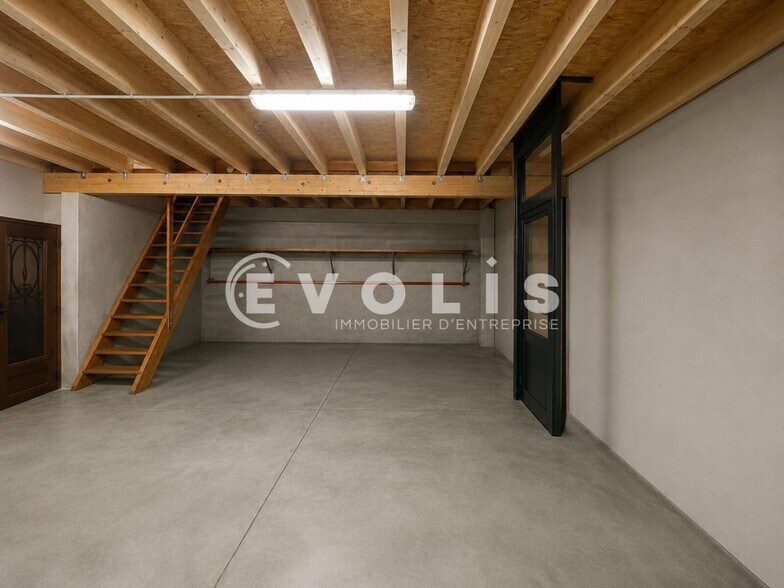 Light Industrial in Chennevières-sur-Marne to rent - Interior Photo - Image 2 of 9