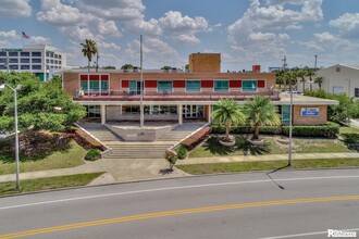 20 Lake Wire Dr, Lakeland, FL for rent Building Photo- Image 1 of 12