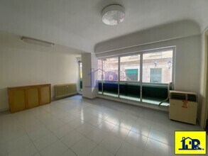 Office in Cuenca, Cuenca to rent Interior Photo- Image 2 of 7